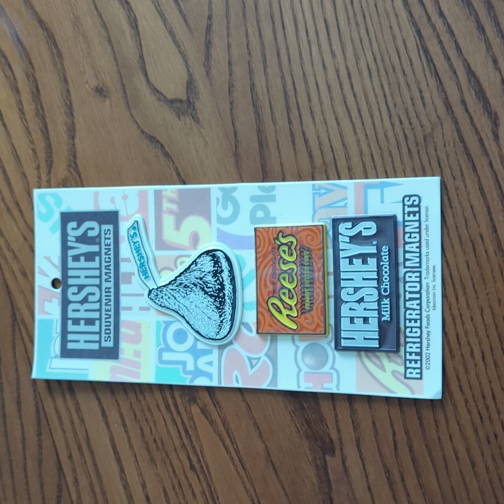 Hershey’s Souvenir Magnets Pack of 3 Refrigerator Magnets 2002 Vintage Chocolate